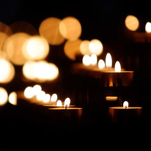 tealight candles on focus photography thumbnail