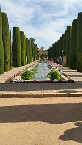 Alcázar De Los Reyes Cristianos thumbnail