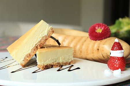 sliced of cake on plate thumbnail