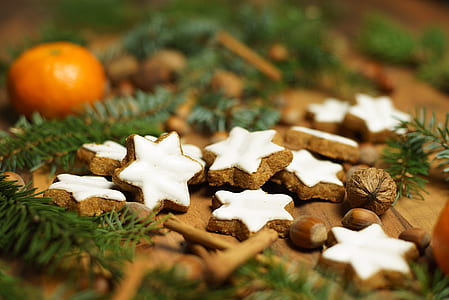 closeup photo of star cookies thumbnail