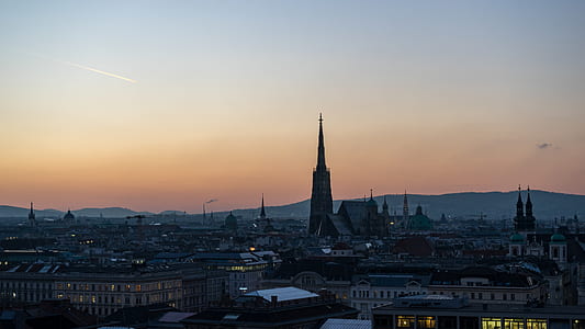 city and sky horizon thumbnail