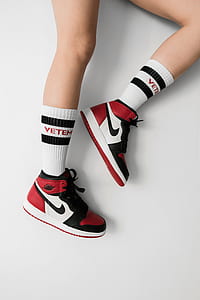 white-red-and-black Nike Air Jordan 1's thumbnail