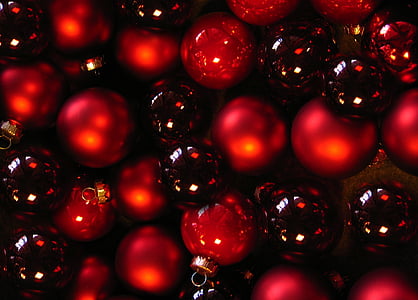 close-up photo of red and black bauble lot thumbnail