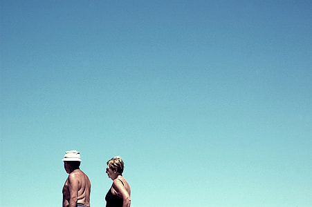 man and woman photo thumbnail