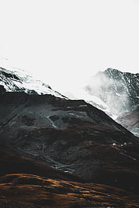mountain covered by snow thumbnail