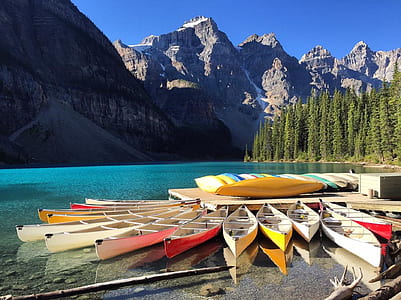 kayak on body of water thumbnail
