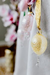 Easter Table Decorations thumbnail