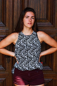woman holding her hips thumbnail
