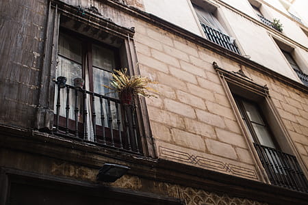 Townhouses in Barcelona, Spain thumbnail