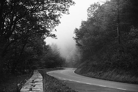 gray road thumbnail