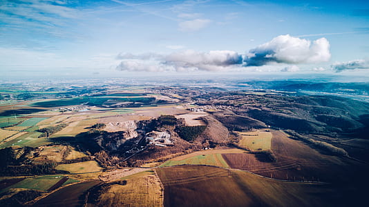 top view of plain field thumbnail