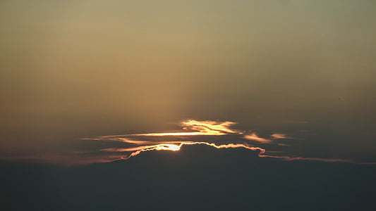 silhouette of cloud thumbnail