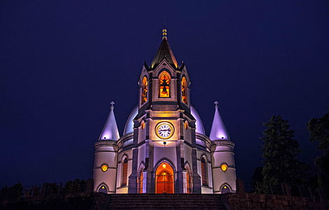 Gray and White Concrete Cathedral With Lights Photo thumbnail