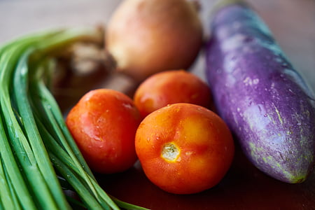 washed eggplant, tomatoes and green onions close-up photography thumbnail