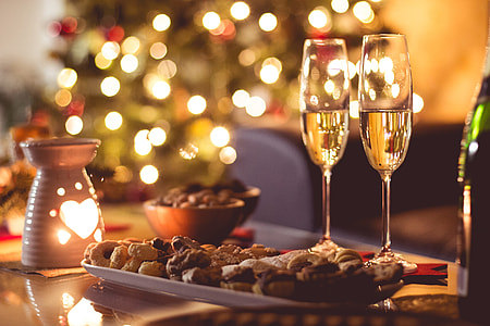 New Year’s Eve Champagne Home Party thumbnail
