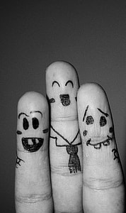 art on person's fingers thumbnail