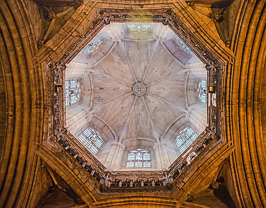 Basilica Santa Meria Del Mar, Barcelona thumbnail