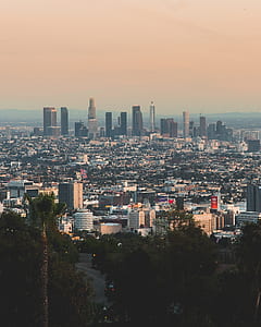 landscape photo of cityscape thumbnail
