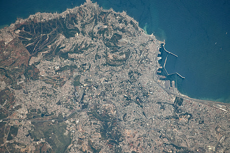 Astronautical view of Algiers, Algeria thumbnail