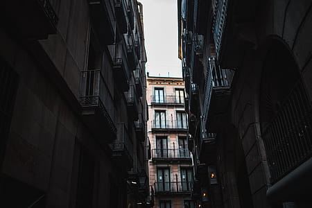 Townhouses in Barcelona, Spain thumbnail