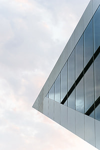 Modern architecture thumbnail