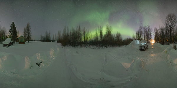 aurora lights in the sky thumbnail