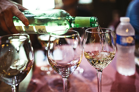Close up picture of empty glasses in restaurant thumbnail