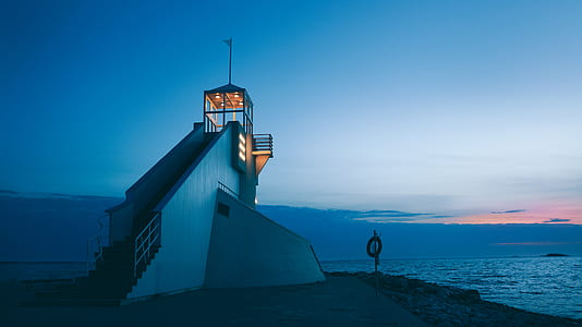 view-deck on seashore thumbnail