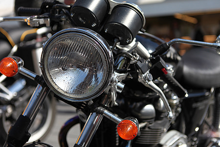 macro shot photography of motorcycle thumbnail