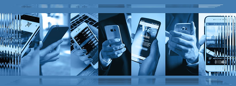 person holding Android smartphone Ad 3D wallpaper thumbnail