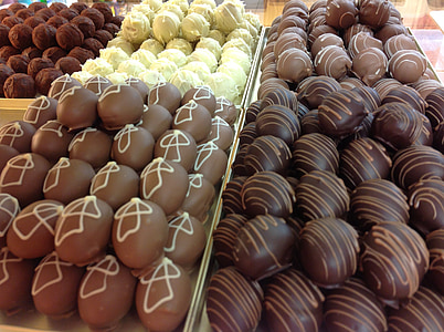 chocolate balls thumbnail