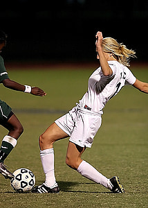 woman playing soccer thumbnail