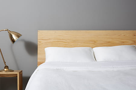 Bed + Lamp thumbnail