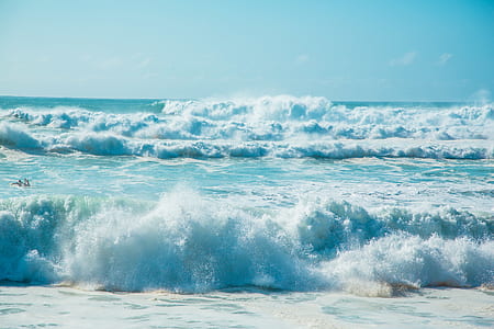 sea waves during daytime thumbnail