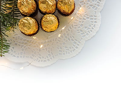 Ferrero Rocher chocolates thumbnail