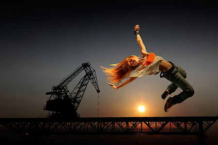 woman on air with crane background thumbnail