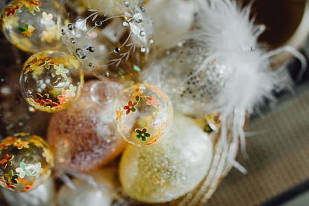 Easter Table Decorations thumbnail