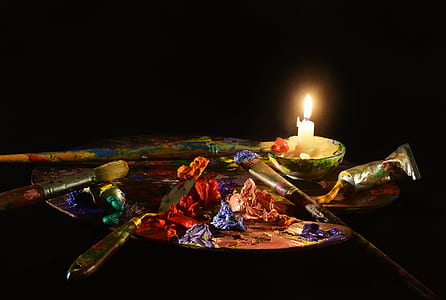 lighted candle thumbnail