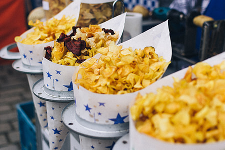 Potato and beetroot chips thumbnail