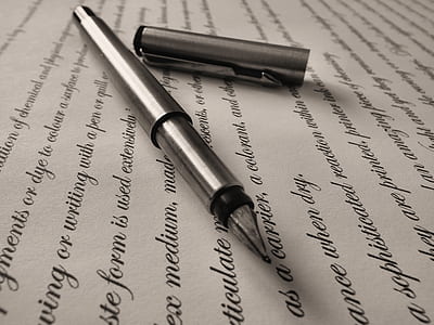 photo of gray fountain pen thumbnail
