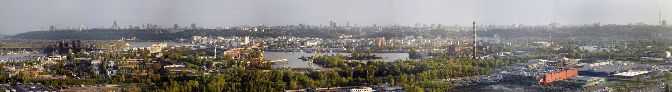 Panoramic of the landscape of the city of Kiev, Ukraine thumbnail