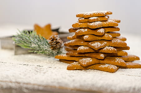 stack of star cookies on brown panel thumbnail