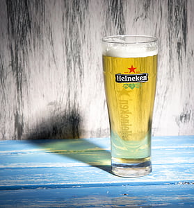 clear glass drinking cup thumbnail