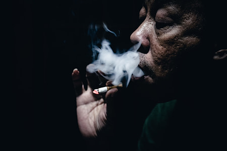 I smoke. Therefore, I am. thumbnail