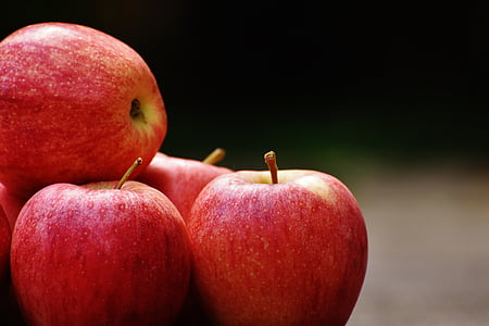red apples thumbnail