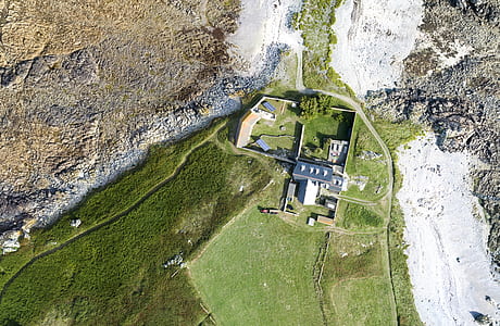 aerial view of building at dayrime thumbnail