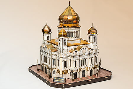 white and gold mosque scale model thumbnail