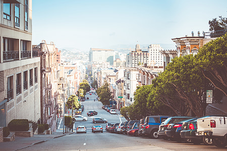 Wonderful View Down to San Francisco Street thumbnail