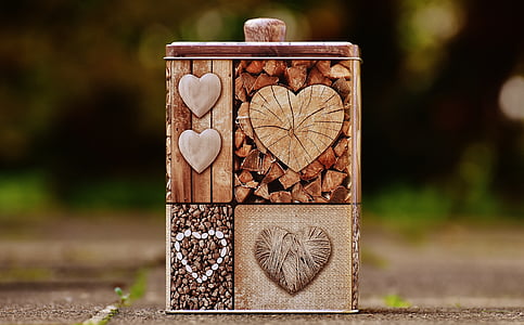 jar on floor outdoor thumbnail