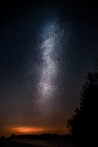 stargaze during nighttime thumbnail